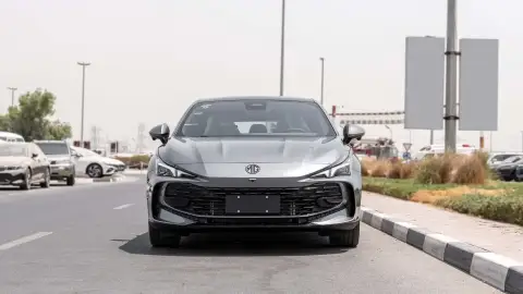 MG 7 Luxury Sedan Cairo Airport Transfer