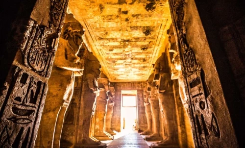 Abu Simbel temple luxury tour