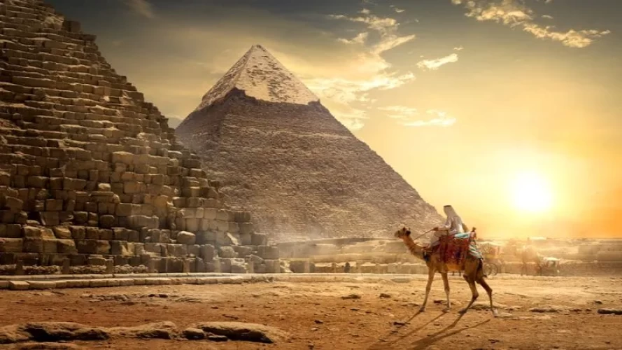 Giza Pyramids, Dynmaics Travel