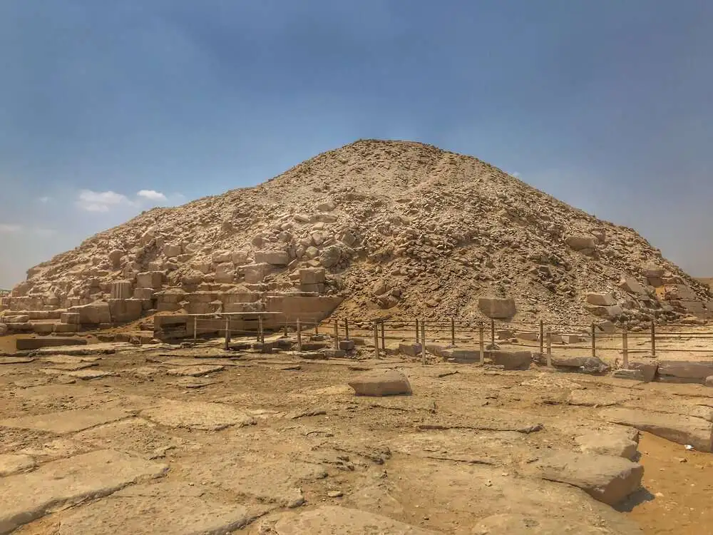 Pyramid of Unas, Saqqara