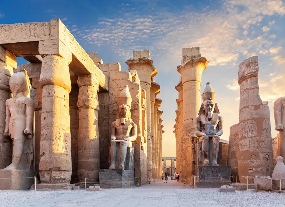 Crociera di lusso sul Nilo di 5 giorni e 4 notti a Luxor e Assuan