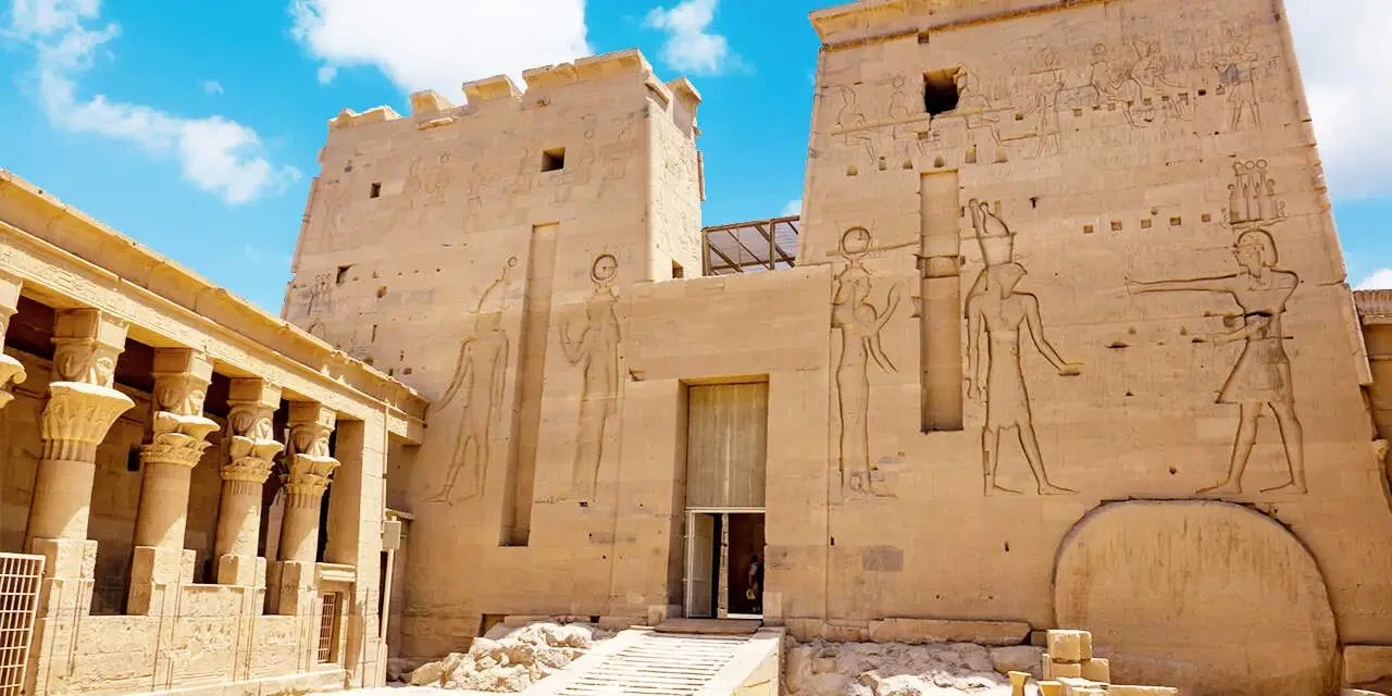 Tour di un'intera giornata nella sponda orientale e occidentale di Luxor
