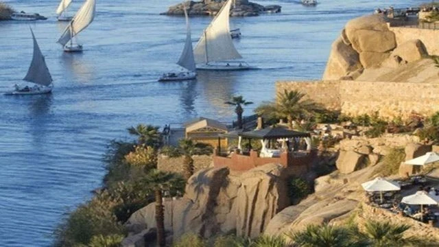 Egypt Budget Tours Crociera di 4 giorni sul Nilo da Assuan a Luxor