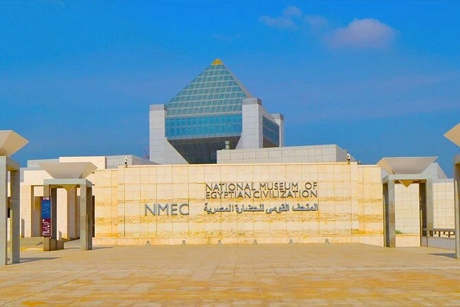 Tour delle Piramidi di Giza con giro in feluca