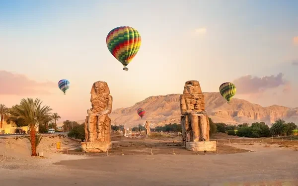 Giro in mongolfiera a Luxor