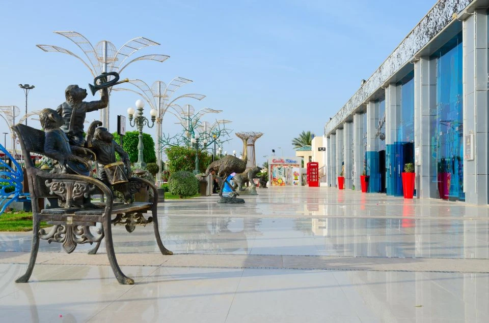 Tour di 1 giorno a Sharm El Sheikh Nuota e visita la Moschea El Sahaba, Shopping