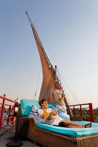 Il viaggio maestoso: 15 giorni dal Cairo ad Assuan nel lusso