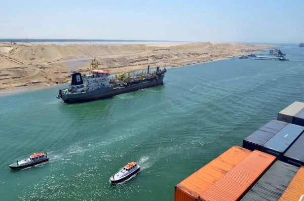 Gita di un giorno al Canale di Suez dal Cairo