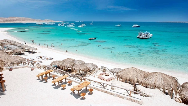 Pacchetto tour di 10 giorni / 9 notti Il Cairo, Luxor, Assuan, Hurghada e Ismailia