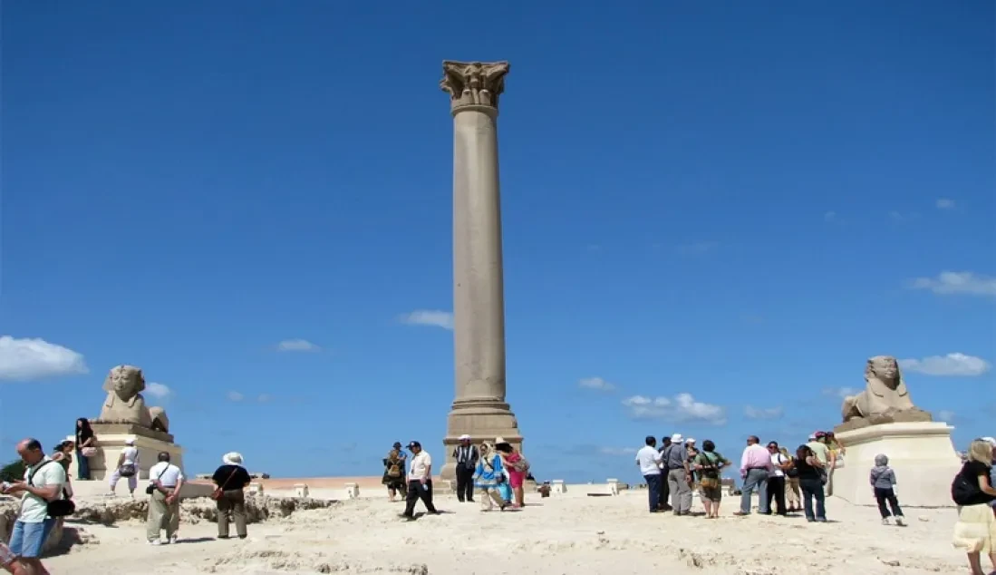 Tour del Cairo di 16 giorni con il miglior pacchetto famiglia e spiagge dell'Egitto