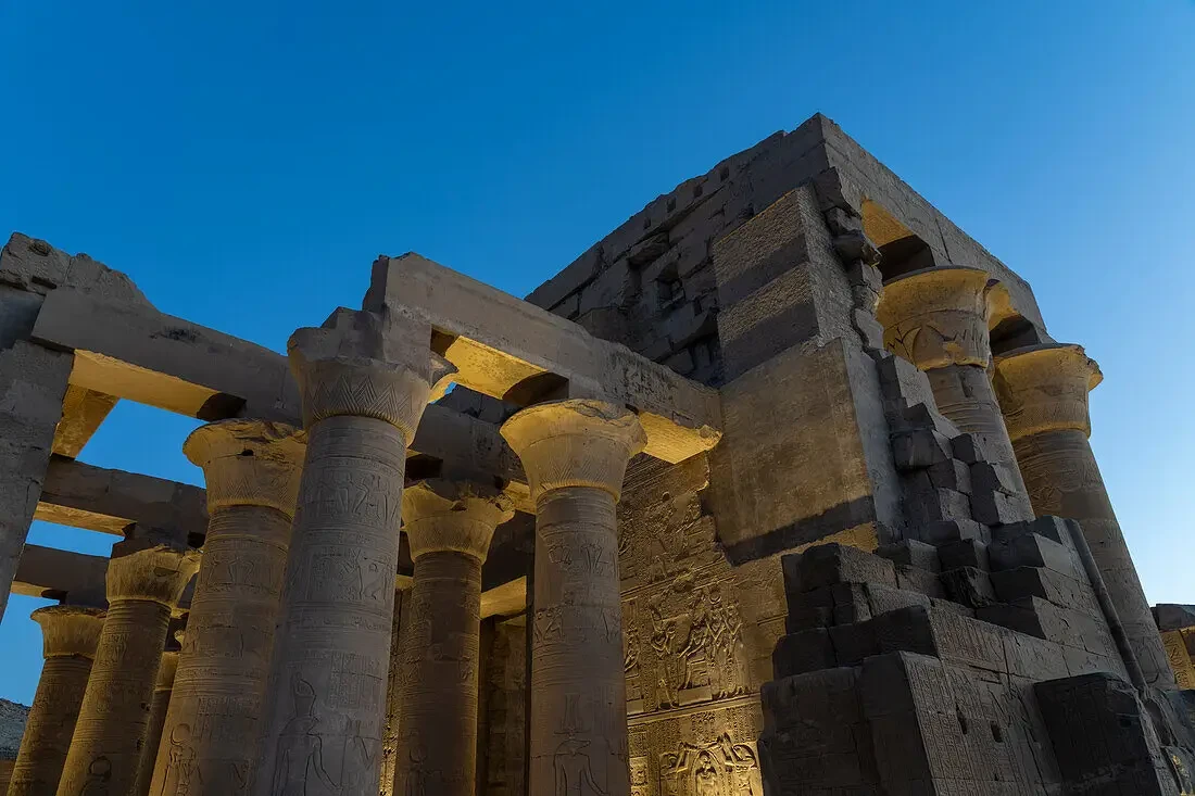Tour di un giorno ai templi di Edfu e Kom Ombo da Assuan