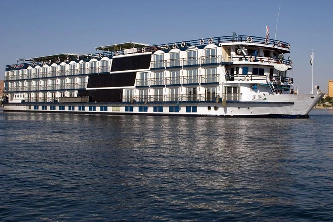 Crociera Deluxe sul Nilo di 4 giorni da Assuan a Luxor
