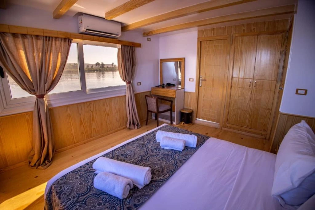 Crociera sul Nilo Dahabiya di 3 notti da Assuan a Luxor