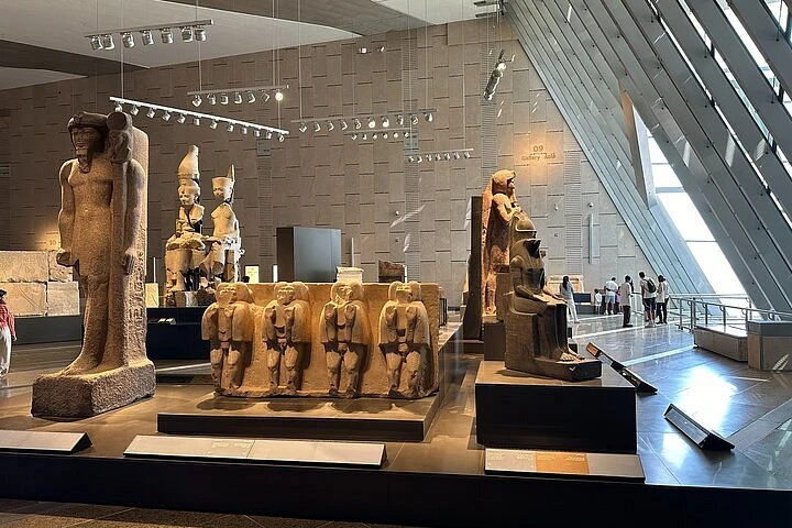 Tour al Grande Museo Egizio e alle Piramidi di Giza