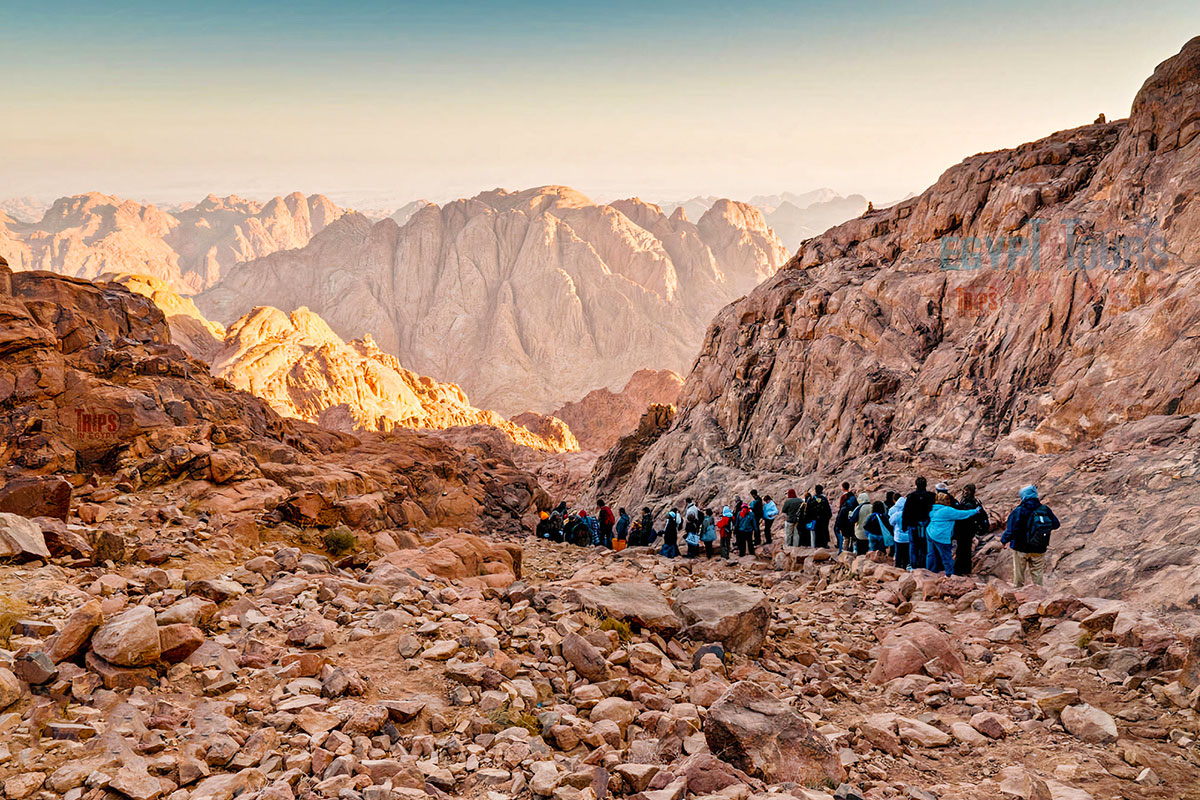 Mount Sinai: Travel & Hiking Guide
