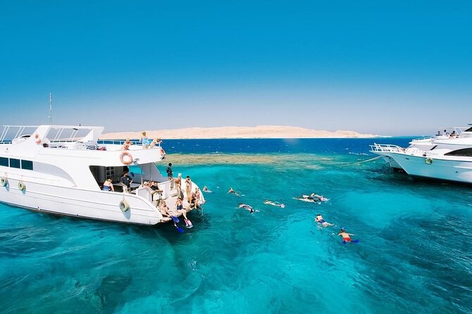 Viaggio combinato di pesca e snorkeling a Hurghada: due avventure, una giornata perfetta