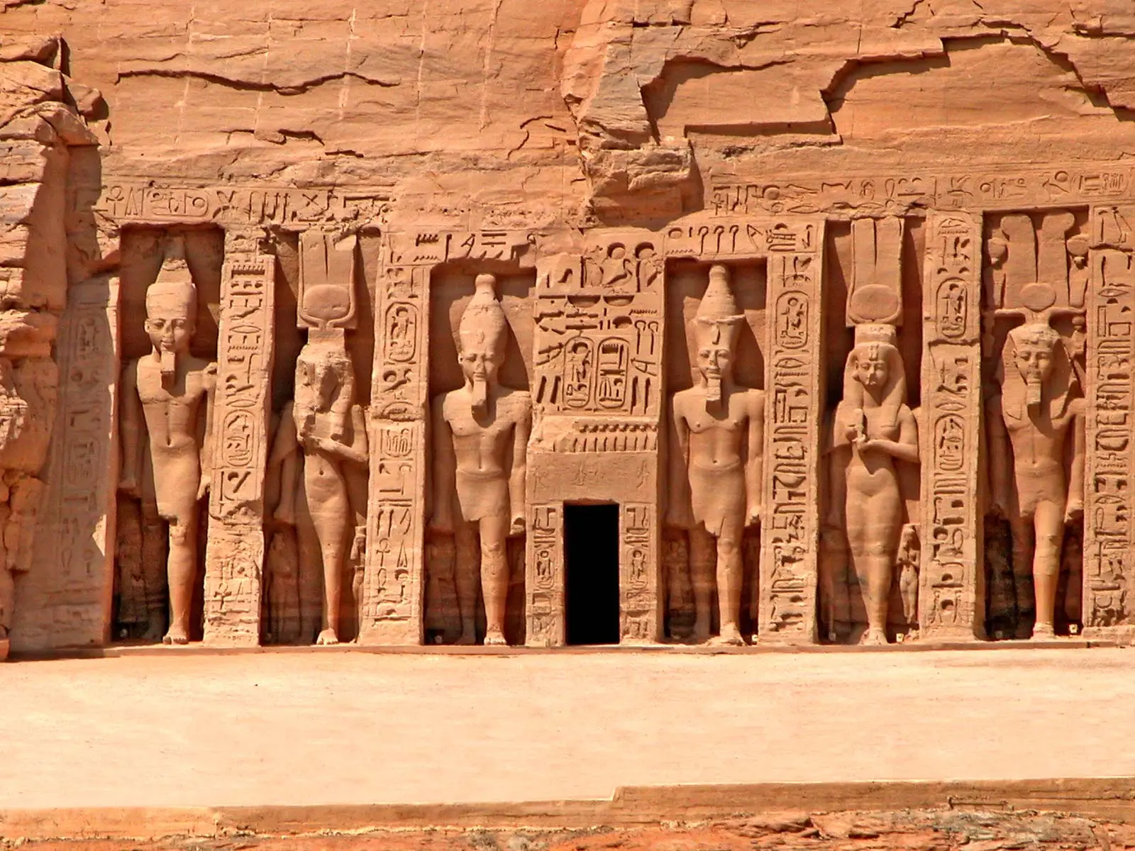 Una guida per coppie alla scoperta dei templi di Luxor