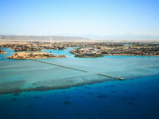 Come prolungare il viaggio: spostarsi dal Nilo al Mar Rosso