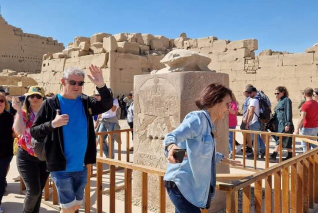 Il segreto dello scarabeo sacro: perché le persone lo girano 7 volte a Karnak