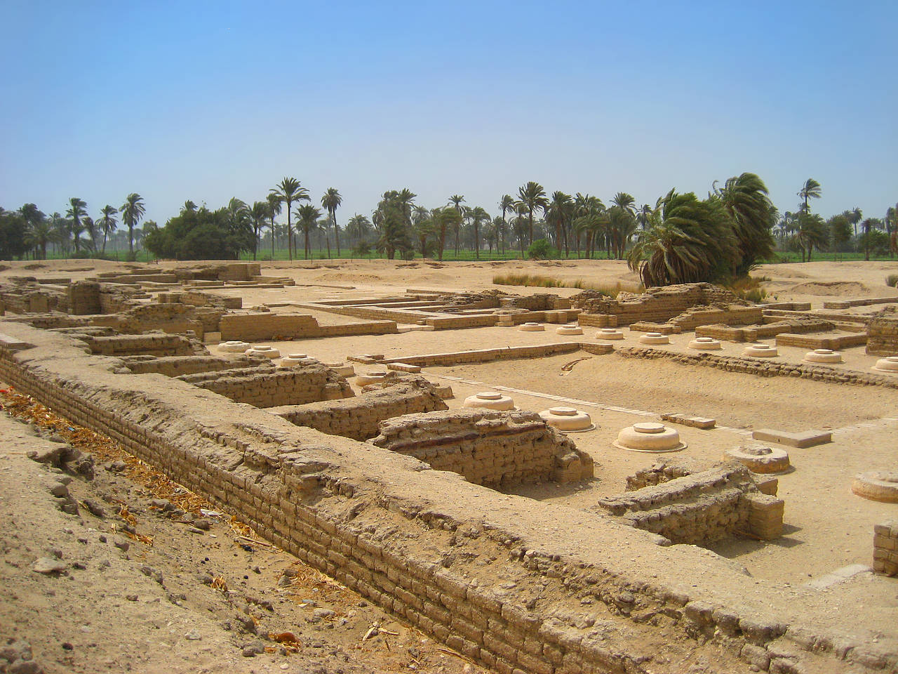 Città del Sole: Ascesa e caduta di Akhetaton a Tell el-Amarna