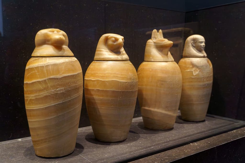 Vasi dell'immortalità: come i quattro figli di Horus proteggevano i morti