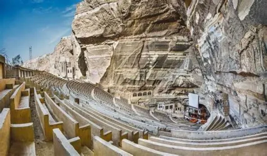 Scolpite nella fede: le maestose chiese rupestri di Moqattam