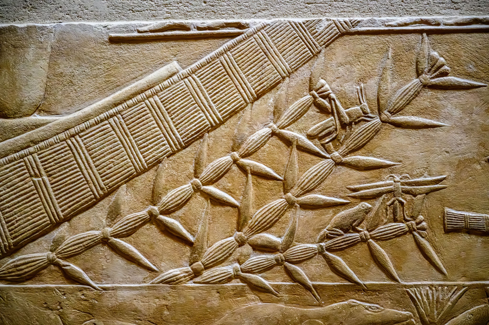 Dai santuari di fango alle colonne proto-doriche: l'eredità della pietra dell'antico Egitto