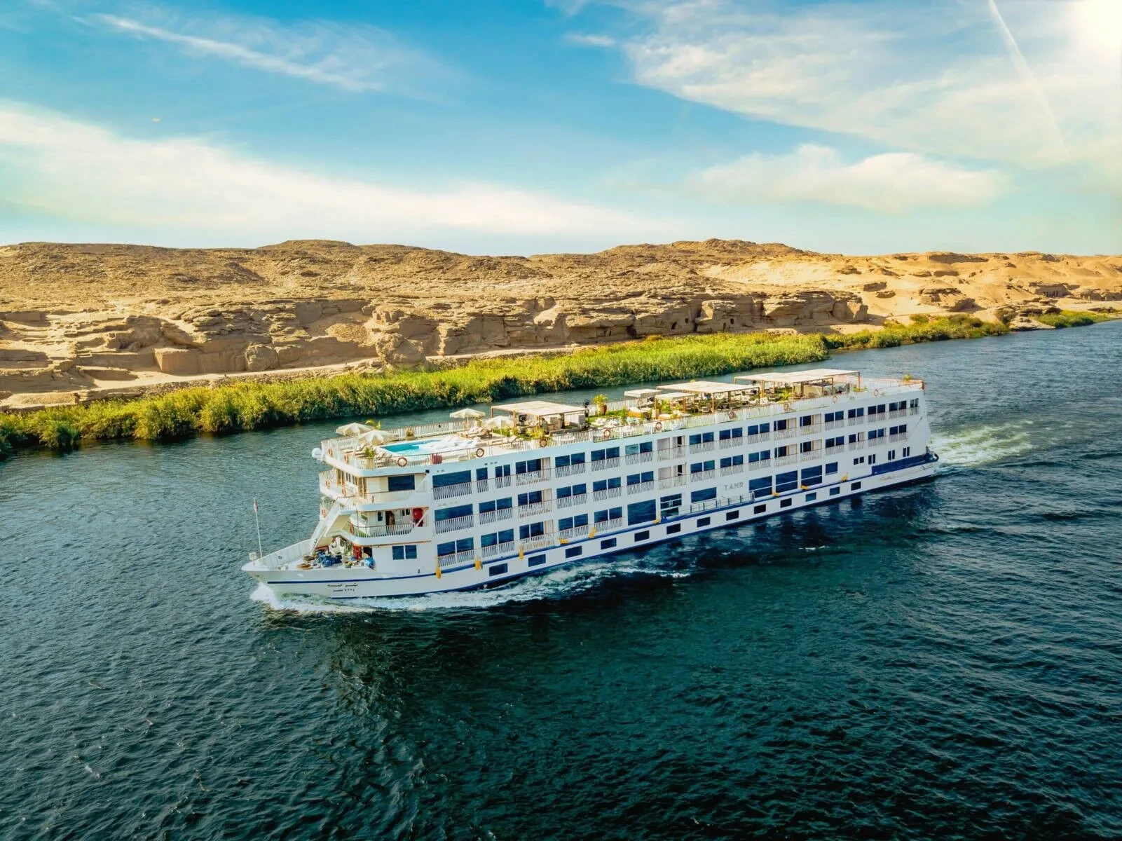 Luxury Nile cruise sailing on honeymoon package