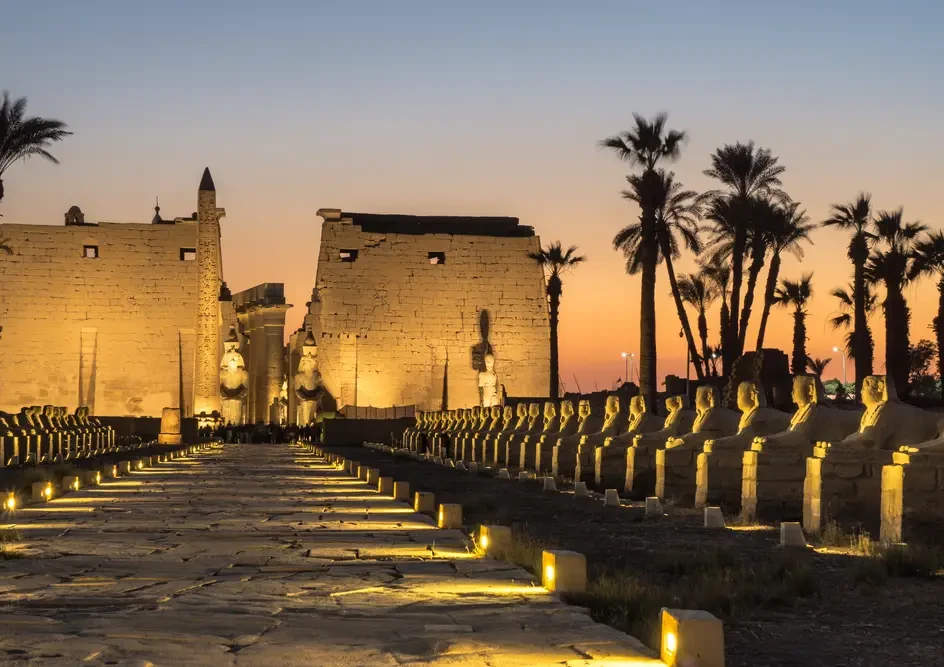 Visit luxor temple with Nile Cruise Packages