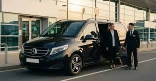 Private van transfers from or to Luxor Airport for Luxor hotels and Nile Cruises