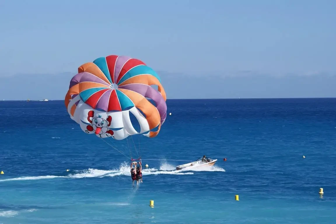 Parasailing excursion in Sharm El Sheikh over the Red Sea