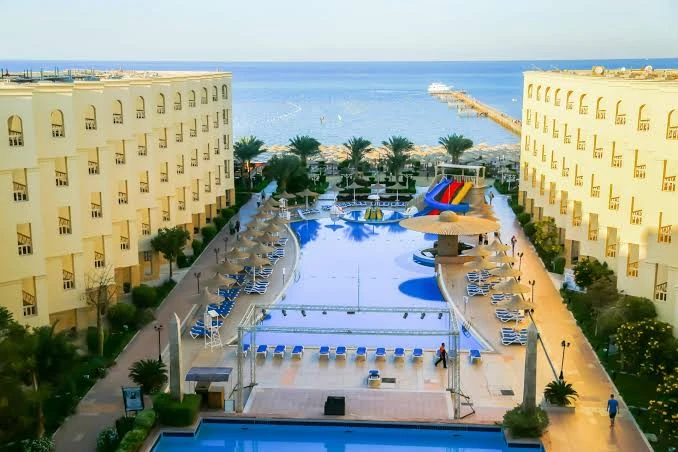 AMC Royal Hotel & Spa (Hurghada)