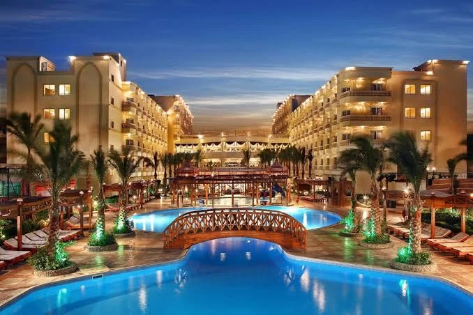 AMC Royal Hotel & Spa (Hurghada)