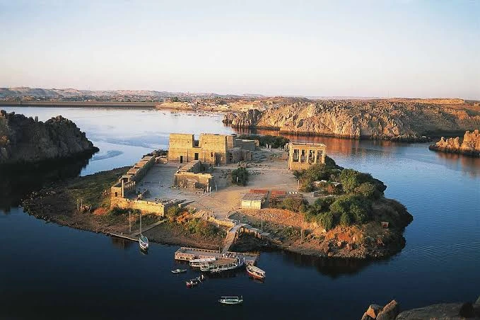 Private van Transfer from Any Hotel in Aswan to Philae Temple