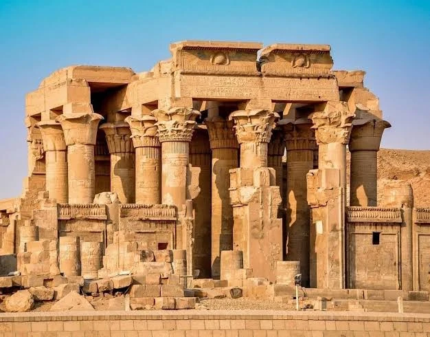 Private Van Transfer from Any Hotel in Aswan to Kom Ombo Temple