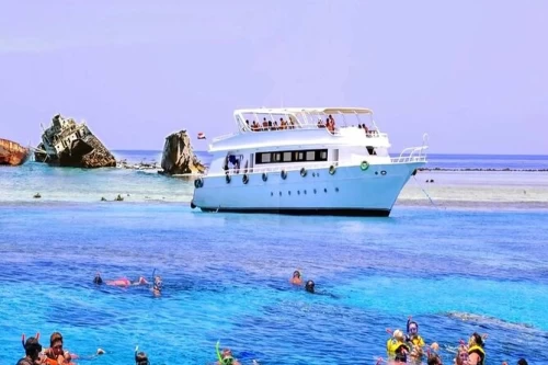 Dive in Sharm El Sheikh - Diving boat trip