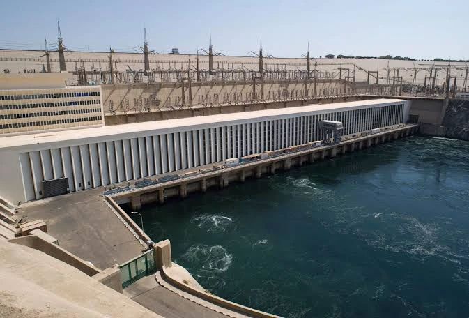 Private Van Transfer from Any Hotel in Aswan to the Aswan High Dam