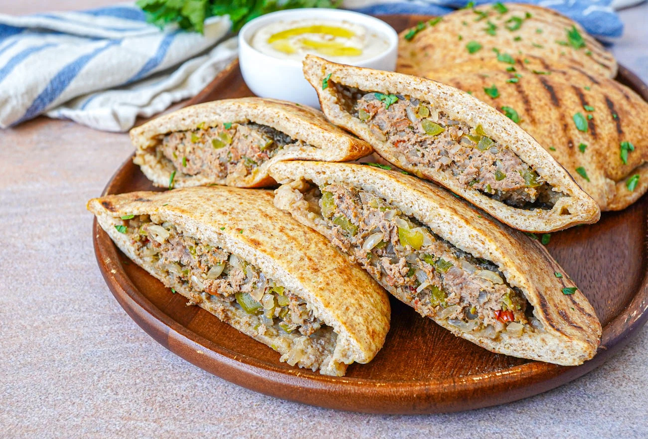 popular Egyptian hawawshi street food