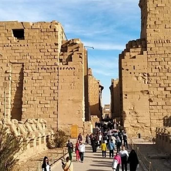 6 Days 5 Nights to Cairo, Aswan, Luxor, Sakkara, Memphis by train