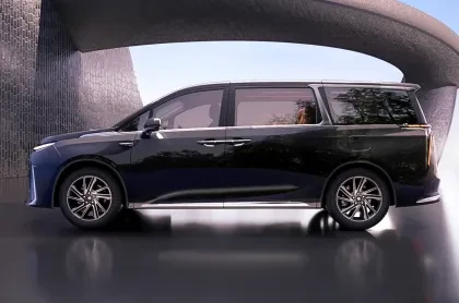 Family Minivan from Cairo to Hurghada