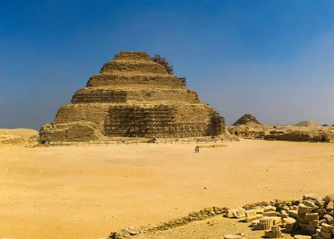 Day Tour to Saqqara Necropolis from Cairo