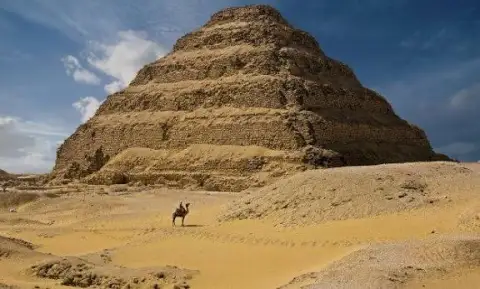 Enjoy an amazing day in Saqqara