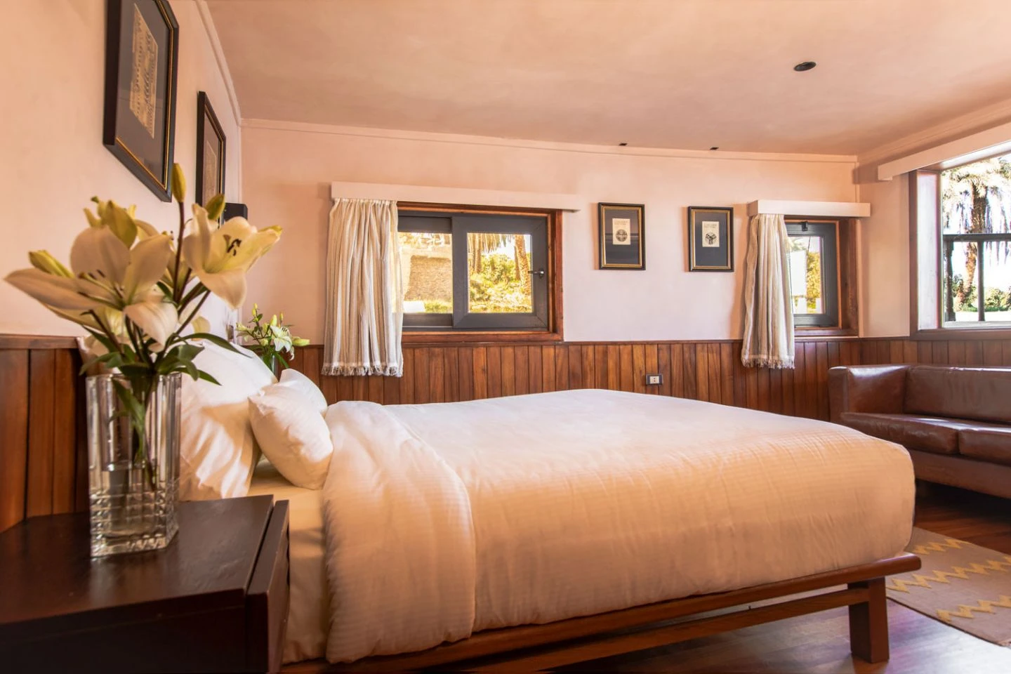 Eyaru Dahabiya – One of the Best Luxury Dahabiyas on the Nile