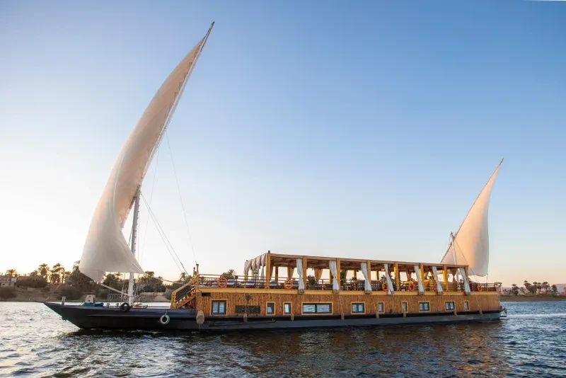 Nofret Dahabiya – One of the Best Luxury Dahabiyas on the Nile