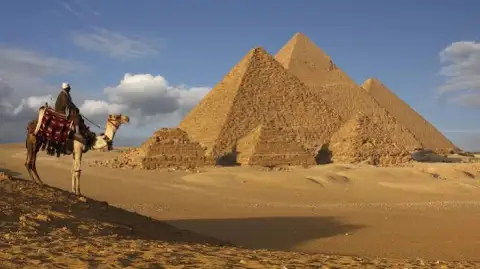 Deaf-Friendly Tours to Cairo, the Nile, and Hurghada