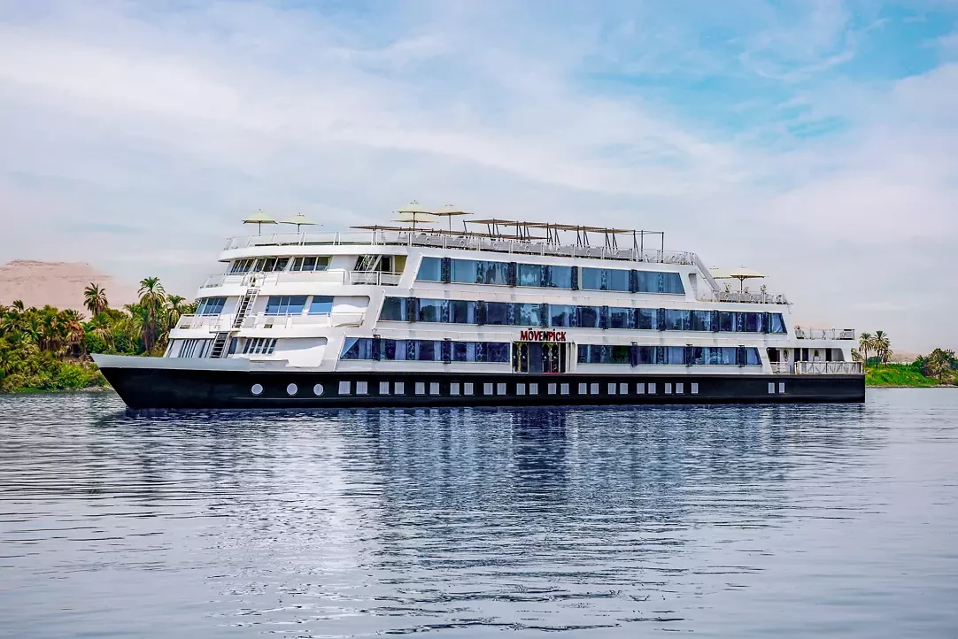 4-Day DWA & Mövenpick Nile Cruise Over Christmas and New Year