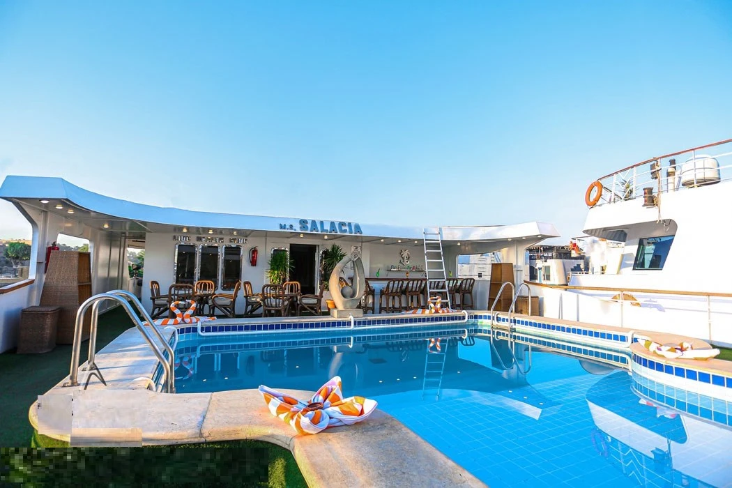Salacia Nile Cruise over Christmas