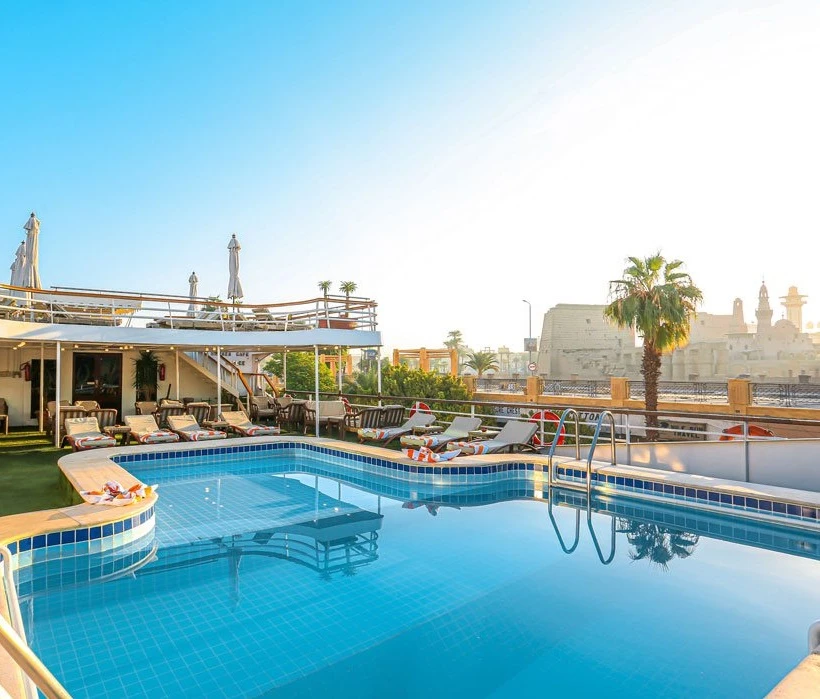 Salacia Nile Cruise over Christmas