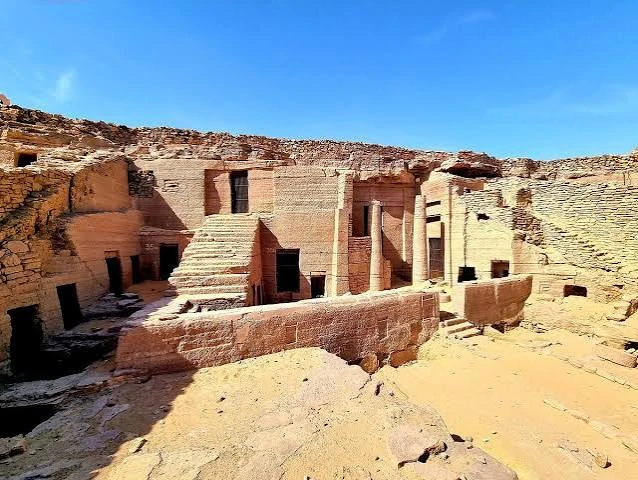 8-Day Egypt Christmas Tour: Holiday Special Sights of Egypt