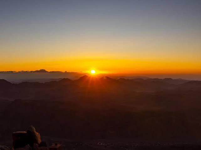 Sinai Tour: Dahab Highlights, Blue Hole, and Desert Adventures